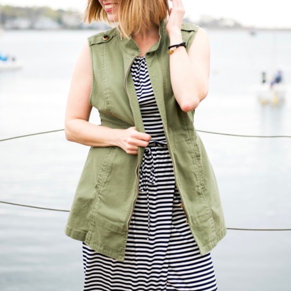 Cabi cargo vest Explorer style zipup vest size small green - Picture 6 of 12